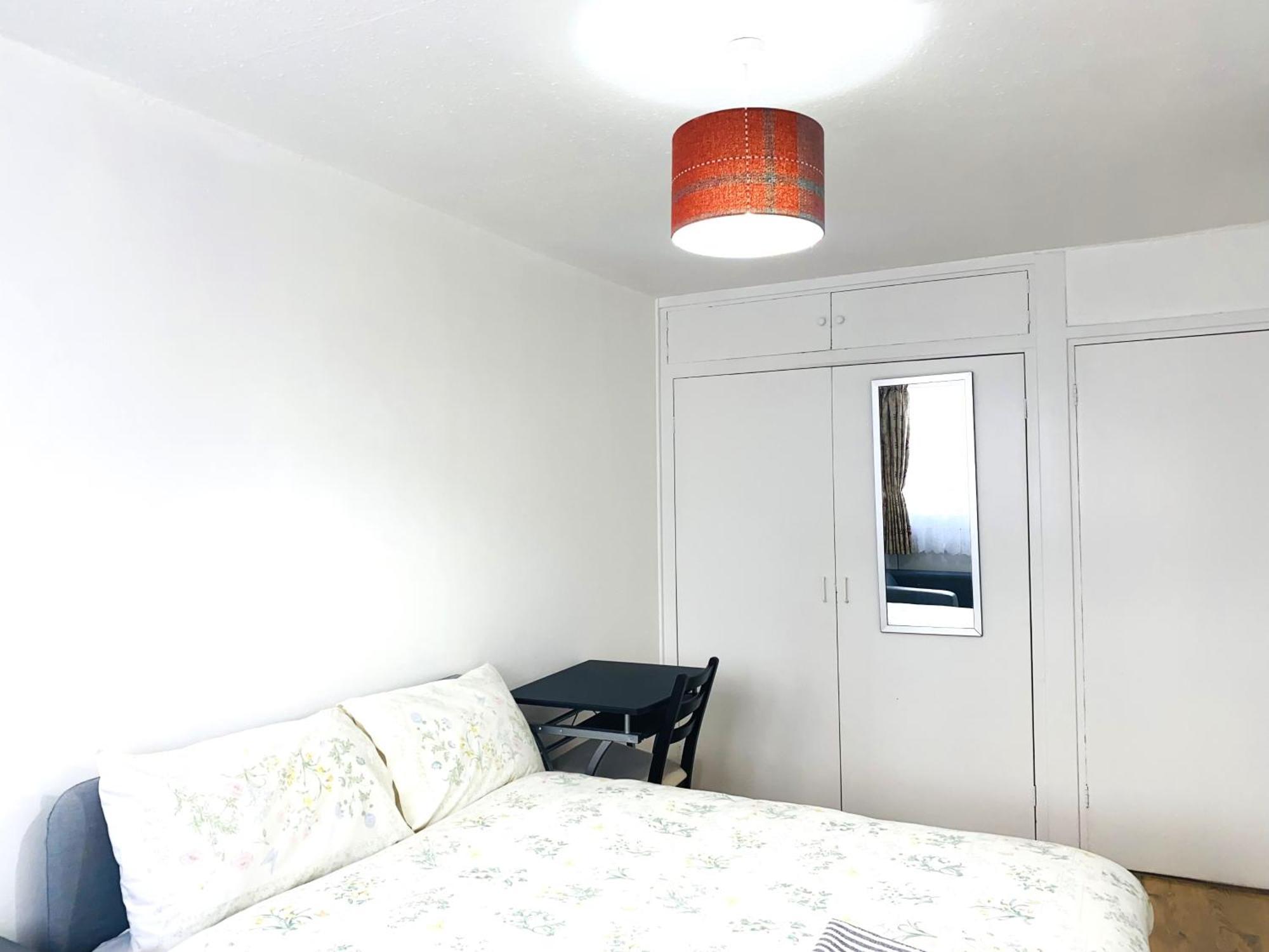 Laret Guest House London Exterior photo